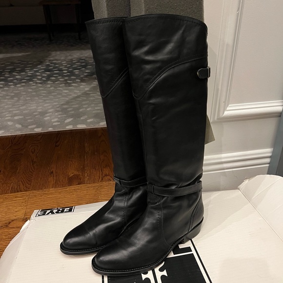 Frye Dorado Boots, Size 7 - Picture 3 of 7